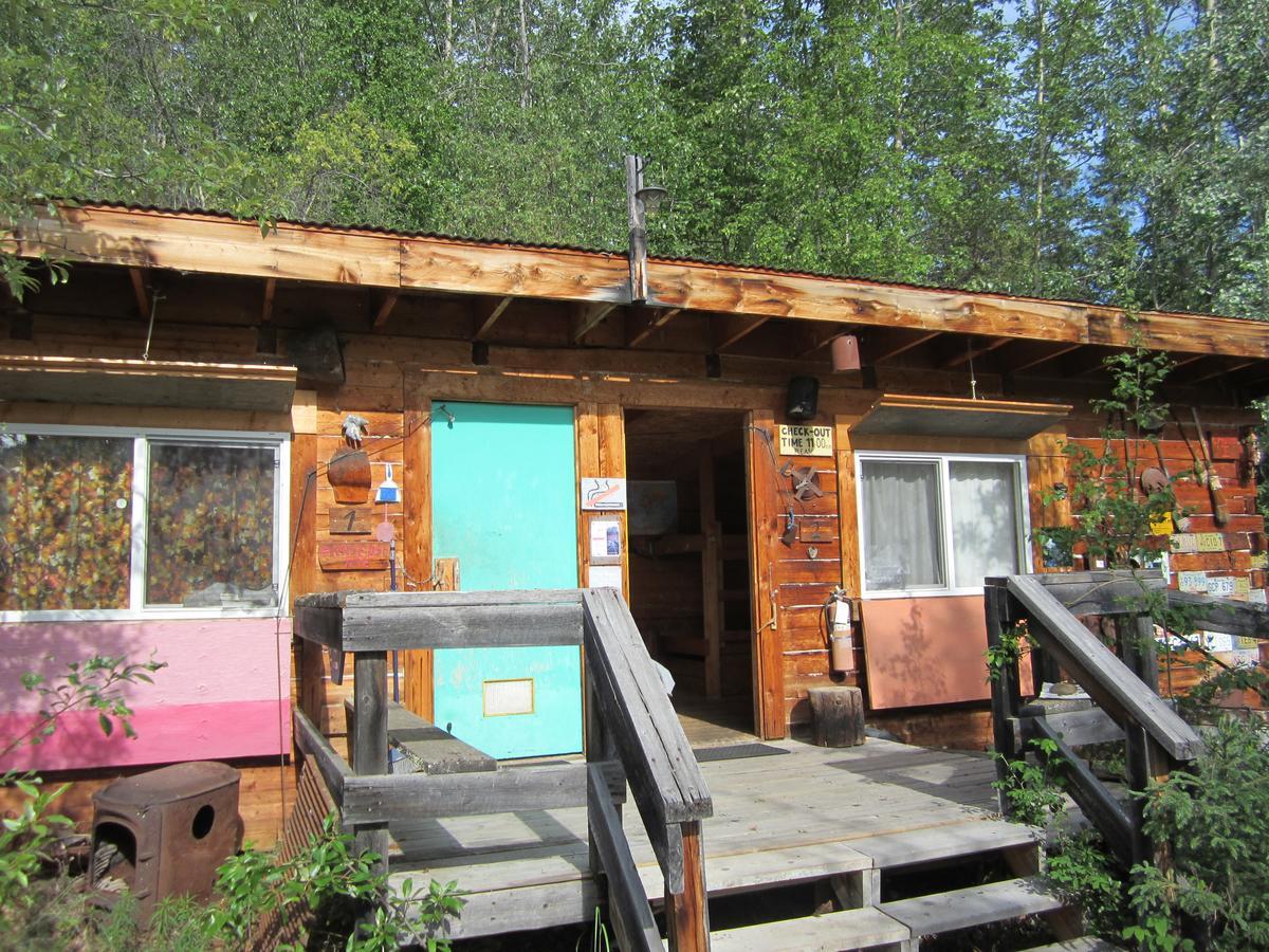 Dawson City River Hostel 외부 사진